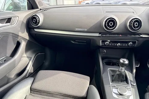 20 of 64 for Audi A3 1.4 TFSI CoD S line Sportback Euro 6 (s/s) 5dr