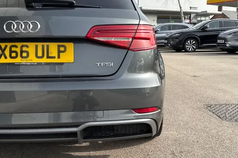 28 of 64 for Audi A3 1.4 TFSI CoD S line Sportback Euro 6 (s/s) 5dr