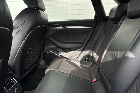 43 of 64 for Audi A3 1.4 TFSI CoD S line Sportback Euro 6 (s/s) 5dr