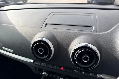 53 of 64 for Audi A3 1.4 TFSI CoD S line Sportback Euro 6 (s/s) 5dr