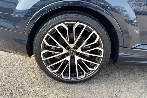 KT25WZS Audi Q7 SUV Vorsprung 50 TDI quattro 286 PS tiptronic Thumbnail #14