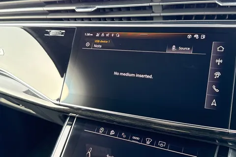 KT25WZS Audi Q7 SUV Vorsprung 50 TDI quattro 286 PS tiptronic Thumbnail #42