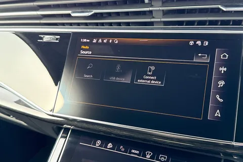 KT25WZS Audi Q7 SUV Vorsprung 50 TDI quattro 286 PS tiptronic Thumbnail #43