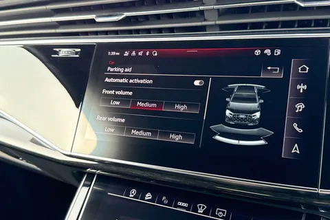 KT25WZS Audi Q7 SUV Vorsprung 50 TDI quattro 286 PS tiptronic Thumbnail #50