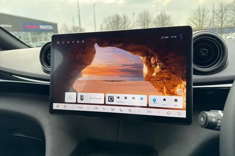 11 of 60 for BYD DOLPHIN 150kW Comfort 60.4kWh Auto