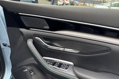 LA25SUV BYD Seal U 1.5 18.3kWh Boost CVT Auto Euro 6 (s/s) 5dr Thumbnail #19