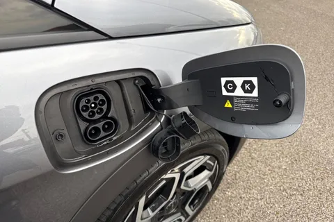 24 of 60 for BYD DOLPHIN 150kW Comfort 60.4kWh Auto