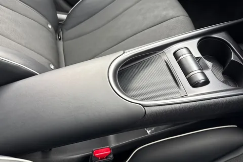 59 of 60 for BYD DOLPHIN 150kW Comfort 60.4kWh Auto