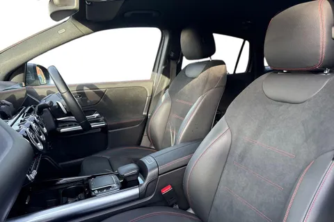 WV72ZGF Mercedes-Benz Gla 1.3 GLA250e 15.6kWh AMG Line (Executive) 8G-DCT Euro 6 (s/s) 5dr Thumbnail #11