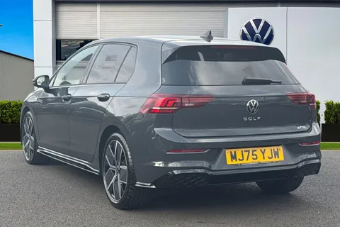 MJ75YJW Volkswagen Golf 1.5 eTSI 150 R-Line 5dr DSG **18' LEEDS + PAN ROOF** Thumbnail #3