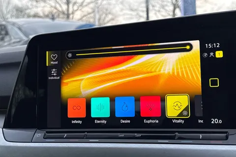 29 of 43 for Volkswagen Golf 1.5 TSI Life 5dr | App Connect | ACC