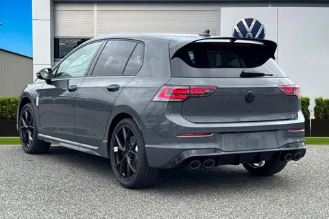  Volkswagen Golf 2.0 TSI R Black Edition DSG 4Motion Euro 6 (s/s) 5dr Thumbnail #2