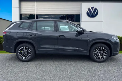  Volkswagen Tayron 1.5 eTSI MHEV Life DSG Euro 6 (s/s) 5dr Thumbnail #3