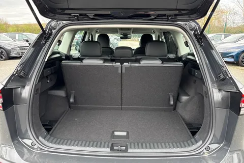  Volkswagen Tayron 1.5 eTSI MHEV Life DSG Euro 6 (s/s) 5dr Thumbnail #6