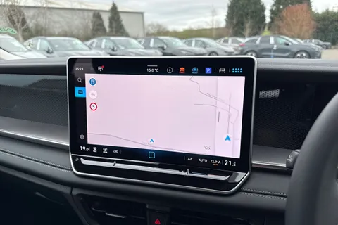  Volkswagen Tayron 1.5 eTSI MHEV Life DSG Euro 6 (s/s) 5dr Thumbnail #16