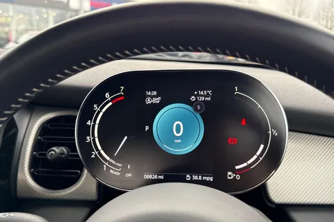 42 of 67 for Mini Cooper Exclusive Auto 1.5 Cooper Exclusive Steptronic Euro 6 (s/s) 2dr