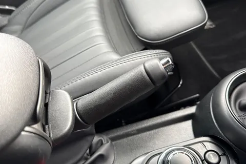 55 of 67 for Mini Cooper Exclusive Auto 1.5 Cooper Exclusive Steptronic Euro 6 (s/s) 2dr