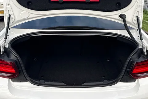 YG70PBV BMW 2 Series 3.0 M240i GPF Auto Euro 6 (s/s) 2dr Thumbnail #8