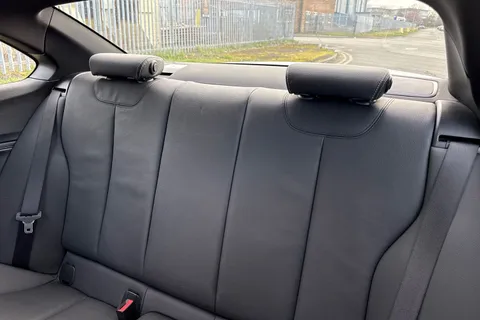 YG70PBV BMW 2 Series 3.0 M240i GPF Auto Euro 6 (s/s) 2dr Thumbnail #20