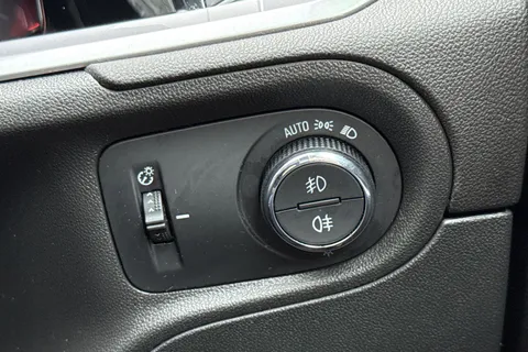 YW24HSE Vauxhall Grandland 1.2 Ultimate e-DCT Euro 6 (s/s) 5dr Thumbnail #38