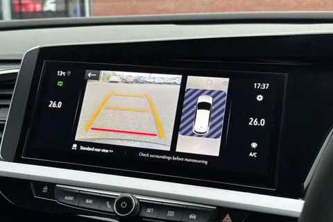 YW24HSE Vauxhall Grandland 1.2 Ultimate e-DCT Euro 6 (s/s) 5dr Thumbnail #54