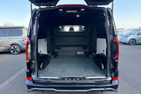 DG26CHD Volkswagen Transporter T32 Leighton Kombi Conversion Pro LWB 170 PS 2.0 TDI 8sp Automatic Thumbnail #7