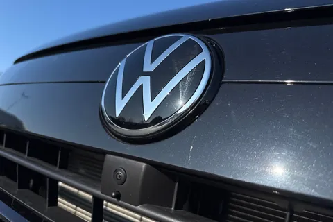 DG26CHD Volkswagen Transporter T32 Leighton Kombi Conversion Pro LWB 170 PS 2.0 TDI 8sp Automatic Thumbnail #25