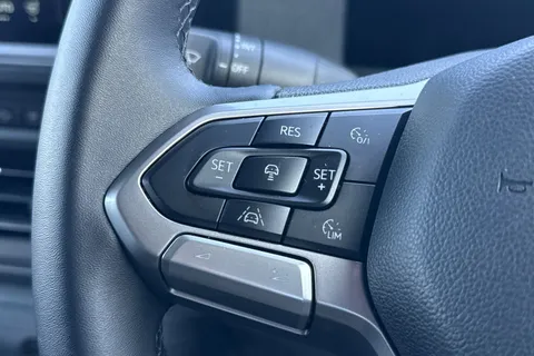 DG26CHD Volkswagen Transporter T32 Leighton Kombi Conversion Pro LWB 170 PS 2.0 TDI 8sp Automatic Thumbnail #39