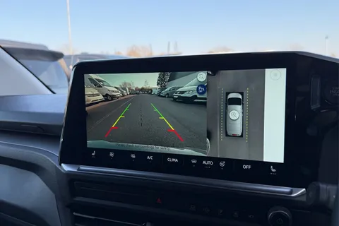 DG26CHD Volkswagen Transporter T32 Leighton Kombi Conversion Pro LWB 170 PS 2.0 TDI 8sp Automatic Thumbnail #50