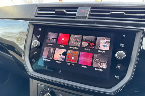 17 of 66 for SEAT Ibiza 1.5 TSI EVO FR Euro 6 (s/s) 5dr