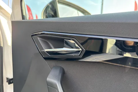 21 of 66 for SEAT Ibiza 1.5 TSI EVO FR Euro 6 (s/s) 5dr