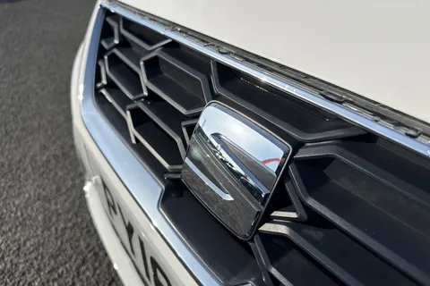 25 of 66 for SEAT Ibiza 1.5 TSI EVO FR Euro 6 (s/s) 5dr