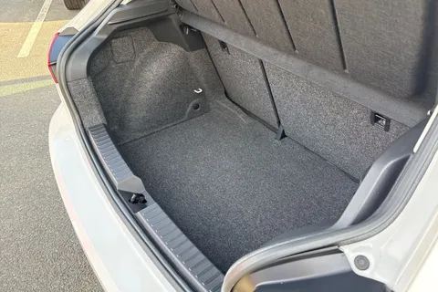 36 of 66 for SEAT Ibiza 1.5 TSI EVO FR Euro 6 (s/s) 5dr