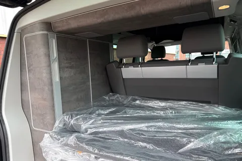 PJ72ATN Volkswagen California 2.0 TDI Ocean 4dr DSG Thumbnail #40