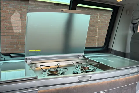 PJ72ATN Volkswagen California 2.0 TDI Ocean 4dr DSG Thumbnail #47