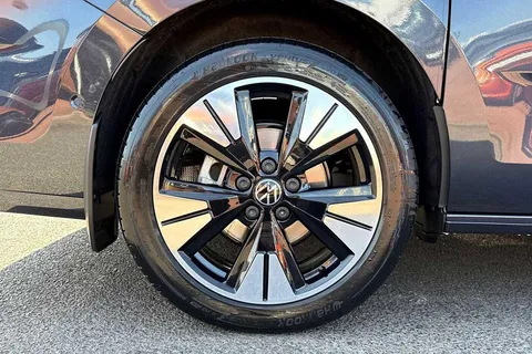 5 of 65 for Volkswagen California 1.5 eHybrid 245ps 4Motion DSG