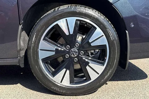 21 of 65 for Volkswagen California 1.5 eHybrid 245ps 4Motion DSG