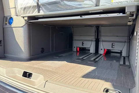 43 of 65 for Volkswagen California 1.5 eHybrid 245ps 4Motion DSG