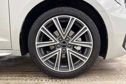 DC25VZD Audi A1 S line 35 TFSI 150 PS S tronic Thumbnail #6