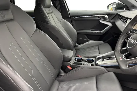 DC25VXG Audi A3 Black Edition 35 TFSI  150 PS S tronic Thumbnail #11