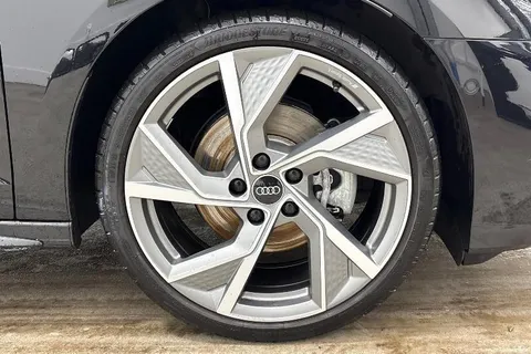 DC25VYM Audi A3 Black Edition 35 TFSI  150 PS S tronic Thumbnail #6