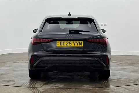 DC25VYM Audi A3 Black Edition 35 TFSI  150 PS S tronic Thumbnail #9