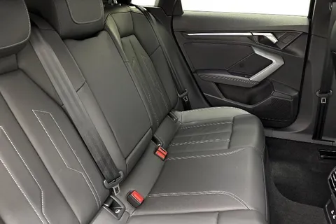 DC25VYM Audi A3 Black Edition 35 TFSI  150 PS S tronic Thumbnail #10