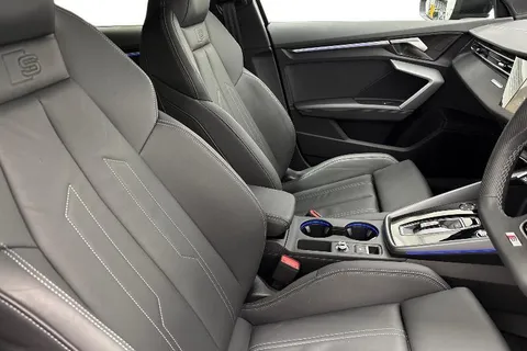 DC25VYM Audi A3 Black Edition 35 TFSI  150 PS S tronic Thumbnail #11