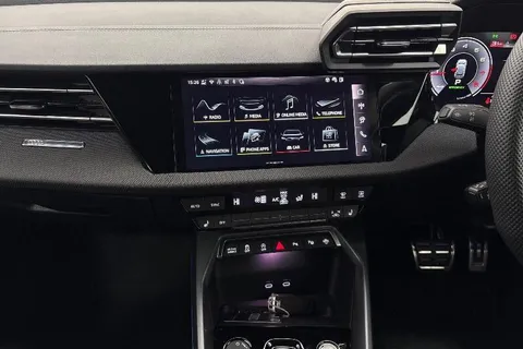 DC25VYM Audi A3 Black Edition 35 TFSI  150 PS S tronic Thumbnail #13