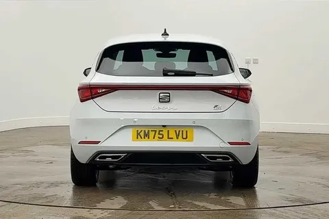 KM75LVU SEAT Leon 1.5 e-Hybrid FR 5dr DSG [DAP] ** DELIVERY MILEAGE | VAT QUALIFYING** Thumbnail #8