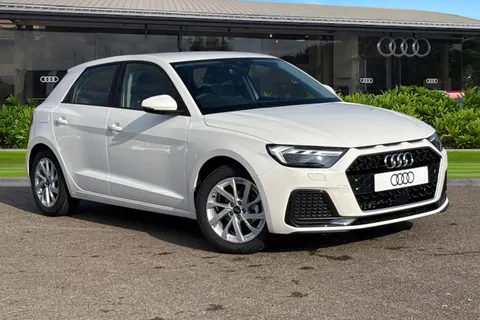  Audi A1 1.0 TFSI 25 Sport Sportback Euro 6 (s/s) 5dr Thumbnail #2