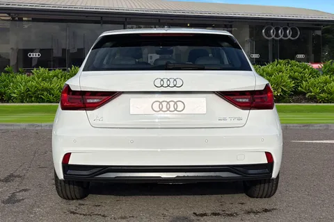  Audi A1 1.0 TFSI 25 Sport Sportback Euro 6 (s/s) 5dr Thumbnail #5