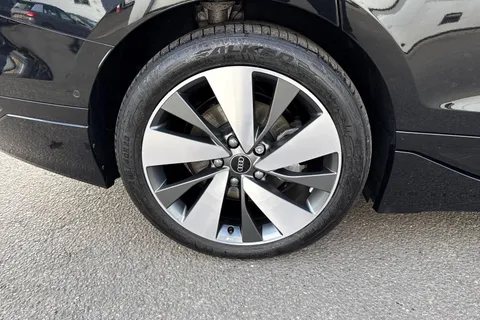 KO25XYU Audi A6 E-Tron Avant Avant S line e-tron  210,00 kW Thumbnail #12