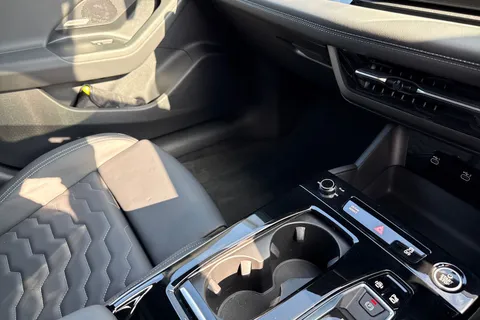 KO25XYU Audi A6 E-Tron Avant Avant S line e-tron  210,00 kW Thumbnail #21